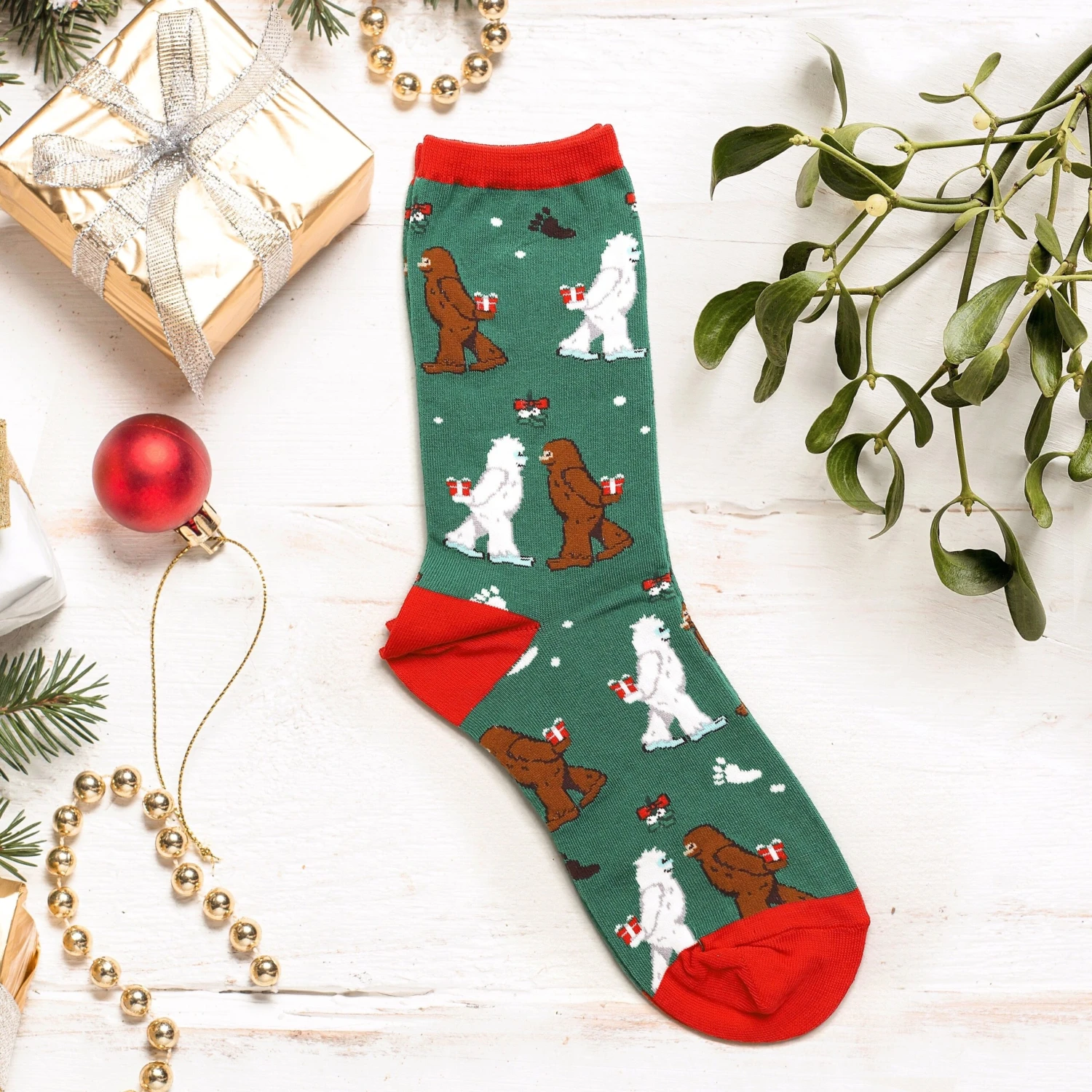 Mythical Kissmas - Image 3